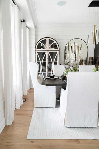 Front Hallway Dinning