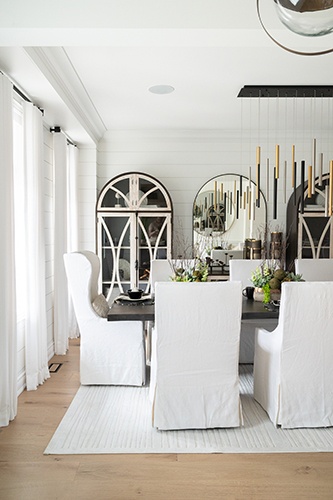 Front Hallway Dinning
