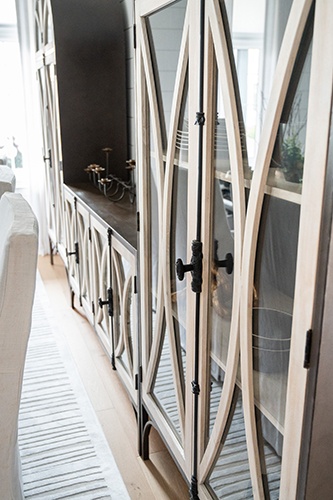 Front Hallway Dinning