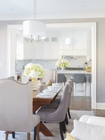 NEUTRAL WITH TOUCH OF OCHRE