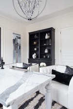 Monochromatic Office