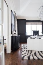 Monochromatic Office