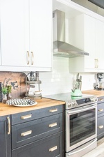 COTTAGE KITCHEN + LIVING ROOM