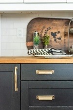 COTTAGE KITCHEN + LIVING ROOM