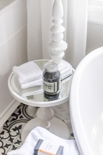 bathroom farmhouse