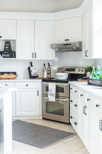 farmhouse kitchen