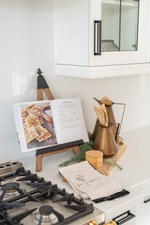 2022 Kitchen Camber Court