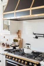 2022 Kitchen Camber Court