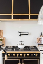 2022 Kitchen Camber Court