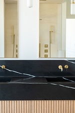Luxurious Bathroom