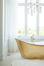 Luxurious Bathroom