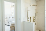 Luxurious Bathroom