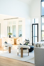 Luxurious Family Room