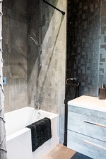 Modern Bathroom