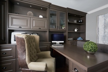 Transitional Study - Office Renovation Services Newmarket ON by Royal Interior Design Ltd.