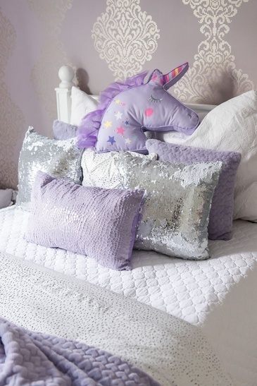 Bedroom Decorating Services Vaughan by Royal Interior Design Ltd.
