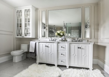 Trimtastic - Richmond Hill Bathroom Renovation by Royal Interior Design Ltd.