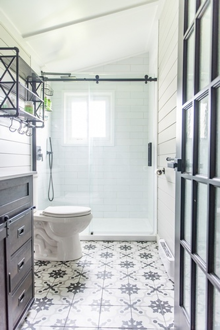 Modern Cottage Style Bathroom Renovations in Richmond Hill by Royal Interior Design Ltd