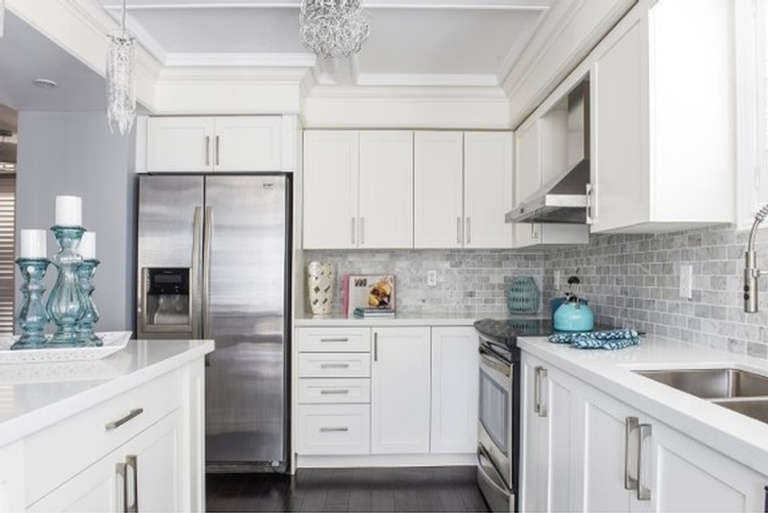 Modern Kitchen Renovation Services Markham by Royal Interior Design Ltd