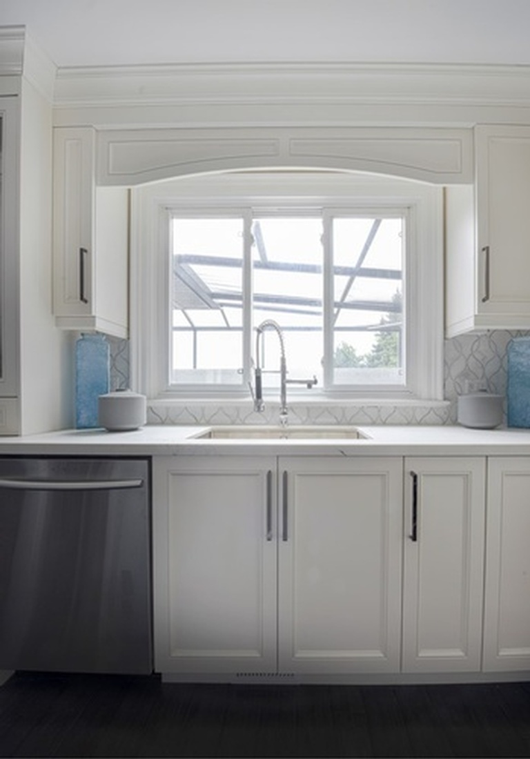 Kitchen Renovation Services Newmarket by Royal Interior Design Ltd