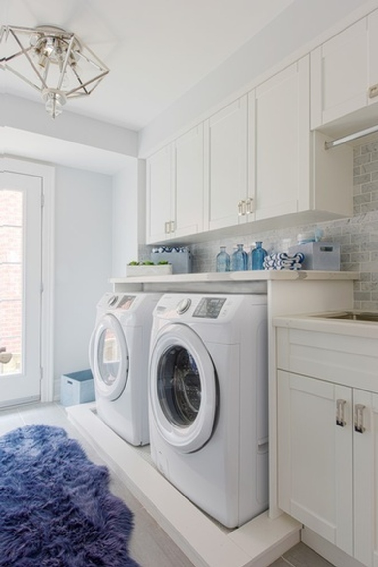 Laundry Renovation Aurora by Royal Interior Design Ltd