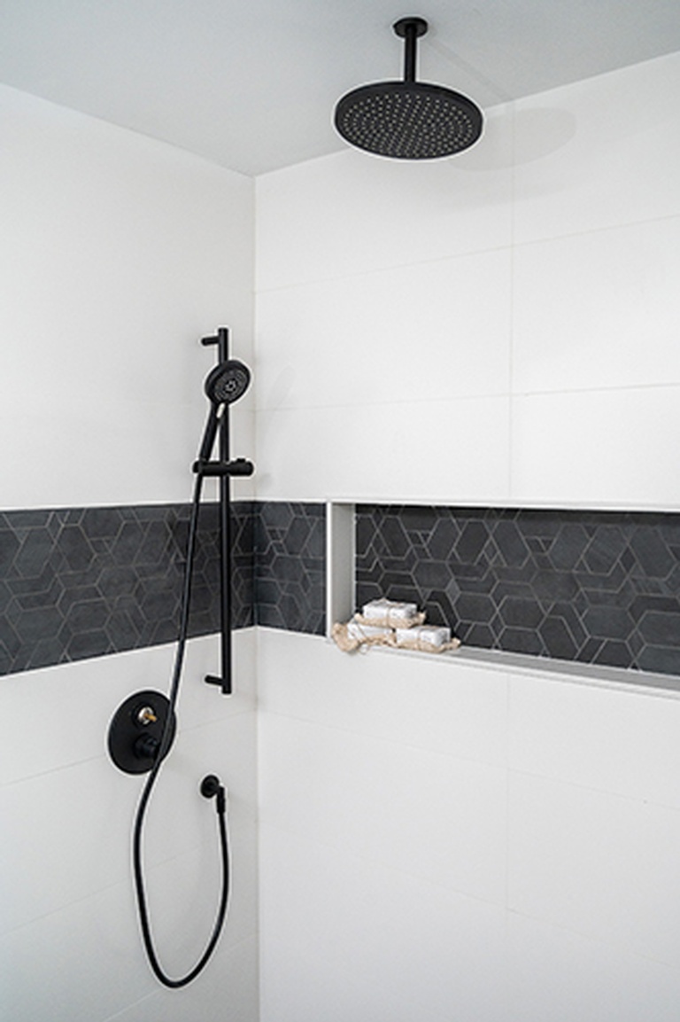 Bathroom (7)
